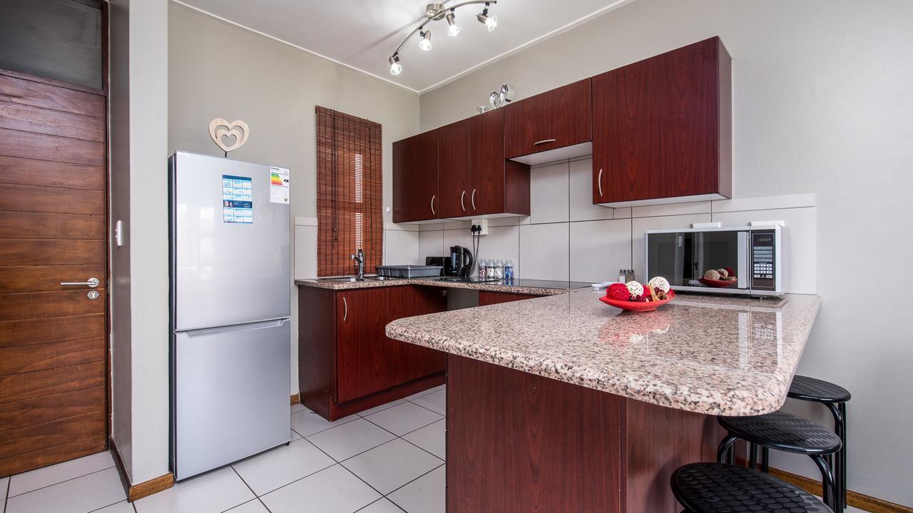 Jozistay @ Jackal Creek Apartments Roodepoort Kültér fotó